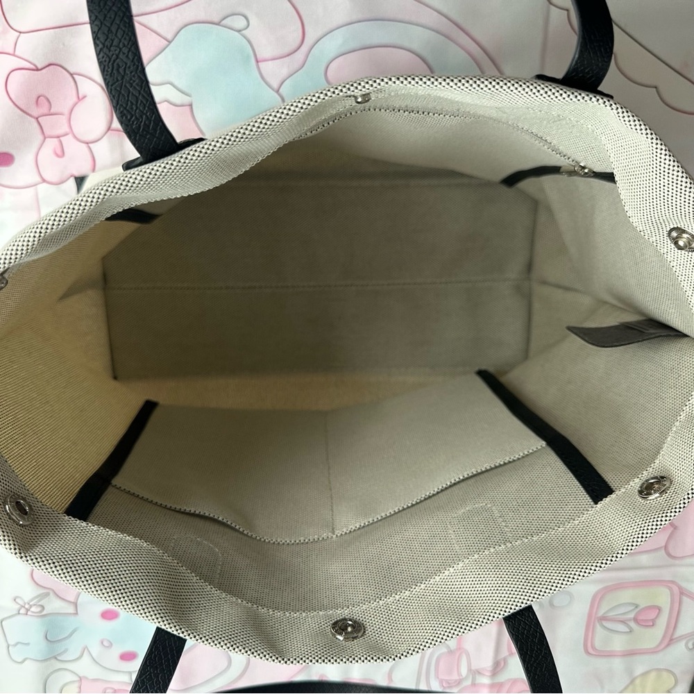 Longchamp Essential Toile Canvas Shoulder Bucket Bag - Picture 3 of 7
